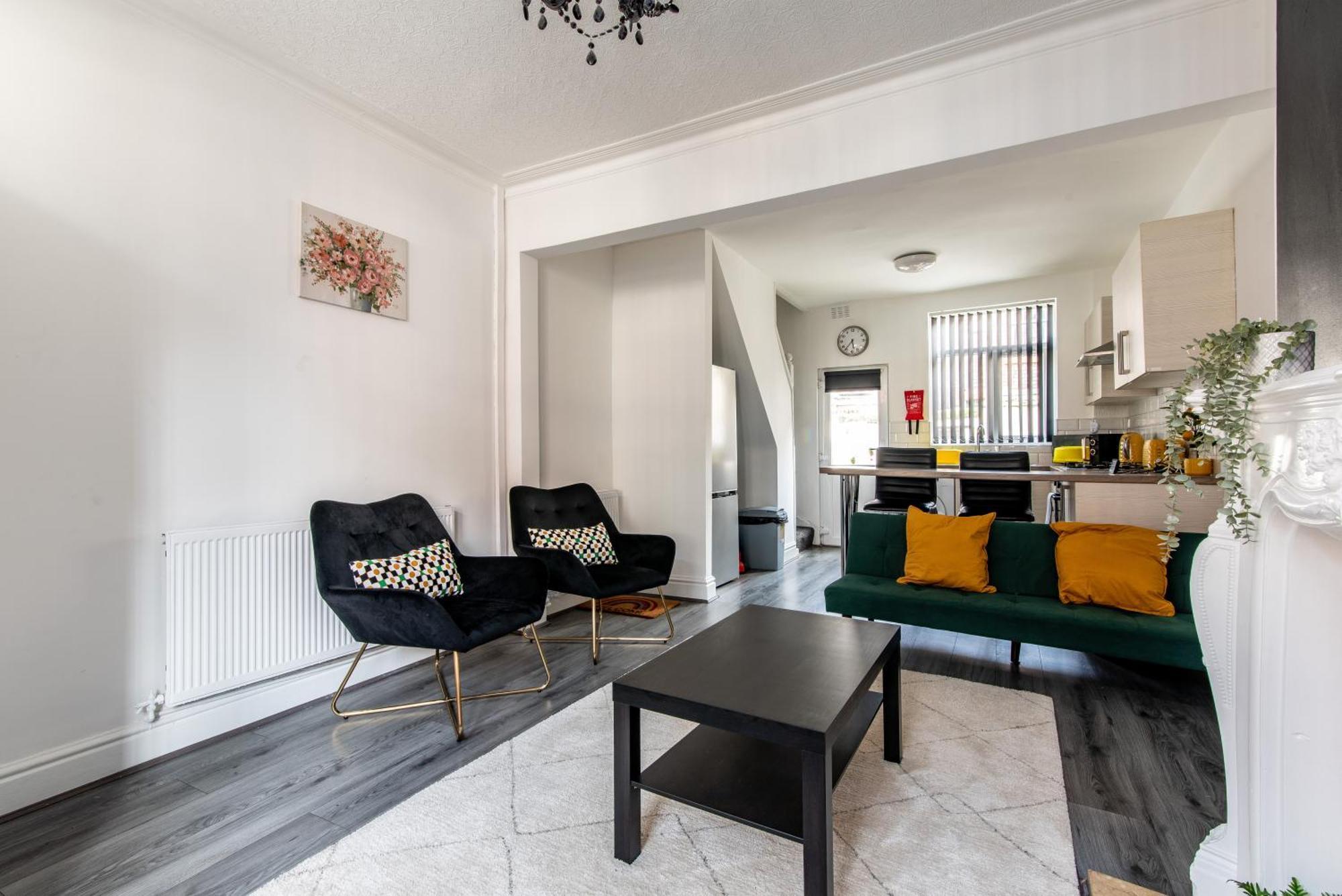 2 Bed House Close To Liverpool & Everton Stadiums Exterior photo