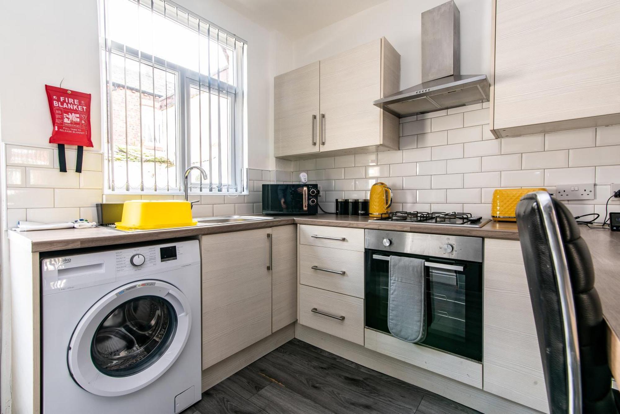 2 Bed House Close To Liverpool & Everton Stadiums Exterior photo