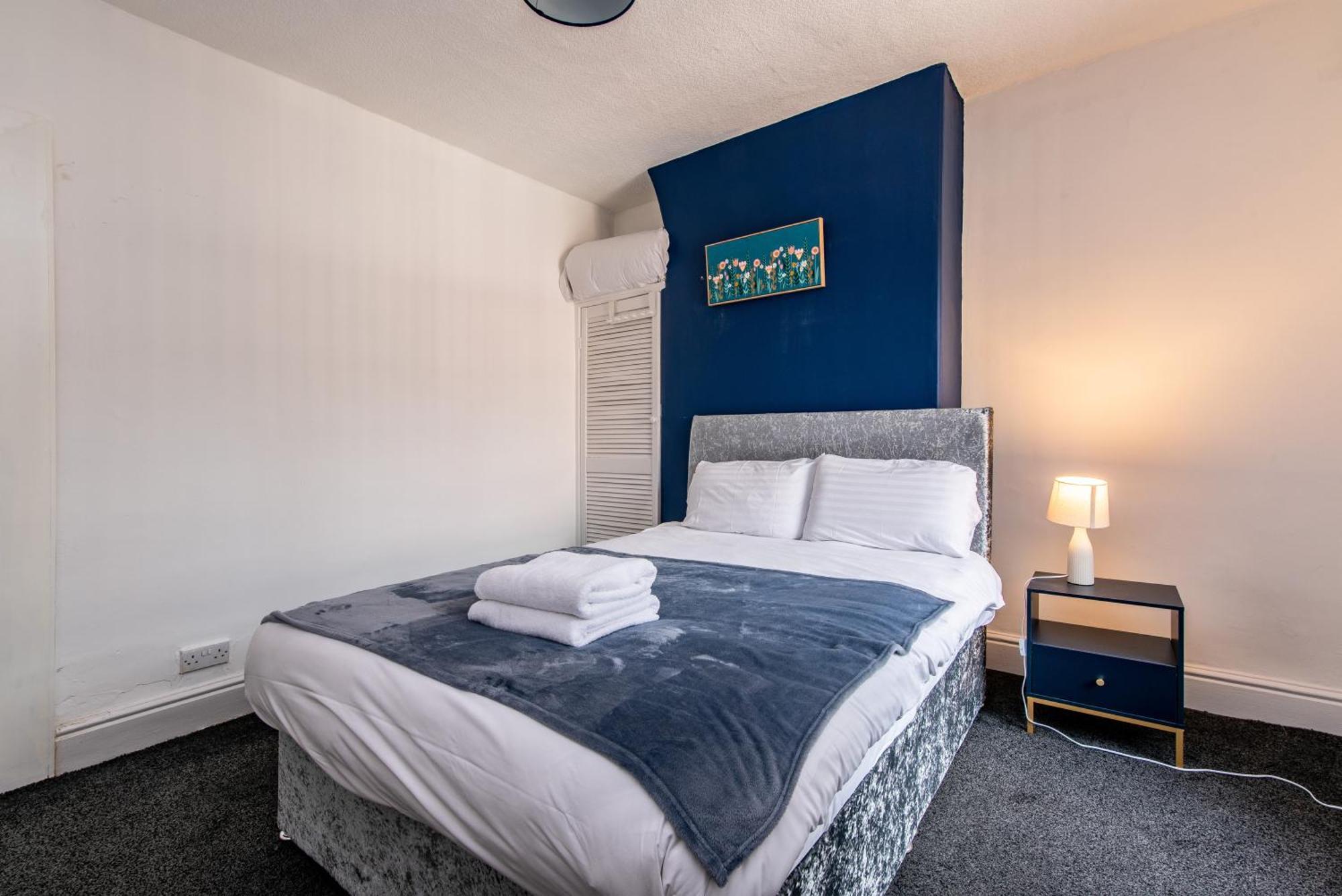 2 Bed House Close To Liverpool & Everton Stadiums Exterior photo